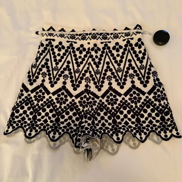 Zara Embroidered SET - Picture 7 of 7